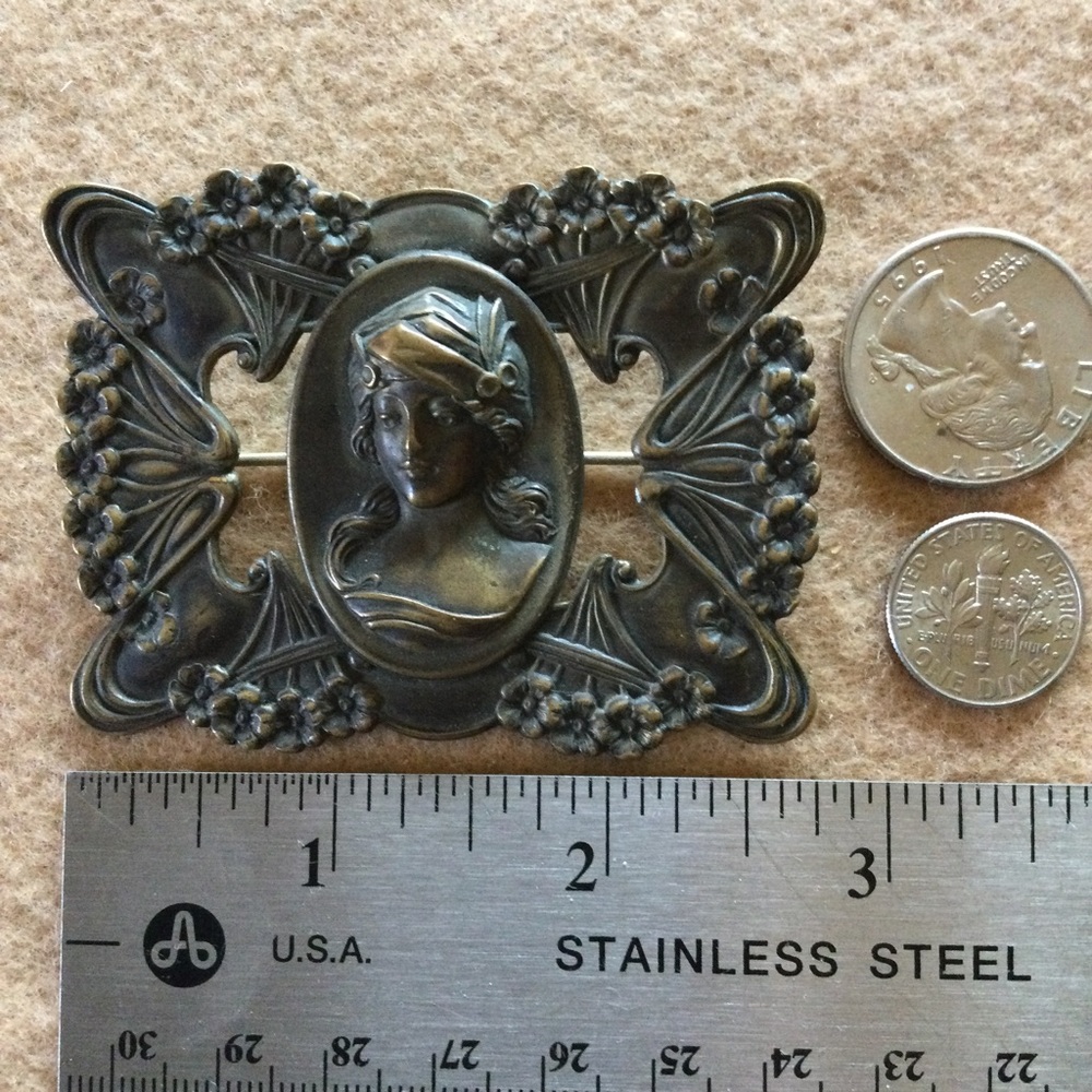 Unique Vintage Rectangular Brooch - image 3